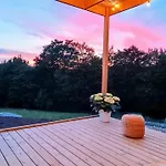 Villa Stodola Rzym - Domek, Jacuzzi, Sauna, Jezioro,
