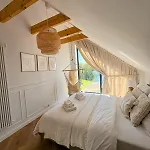 Villa Stodola Rzym - Domek, Jacuzzi, Sauna, Jezioro,