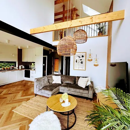 Stodola Rzym - Domek, Jacuzzi, Sauna, Jezioro, Villa Kozyczkowo