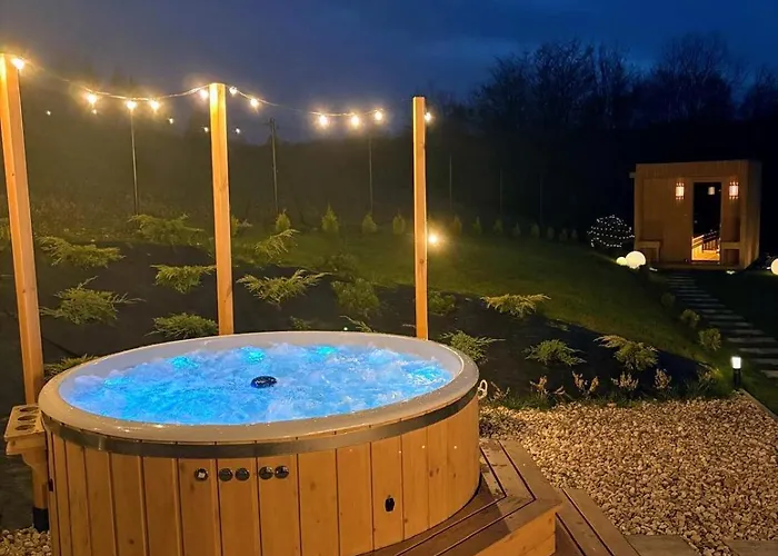 Stodola Rzym - Domek, Jacuzzi, Sauna, Jezioro, *